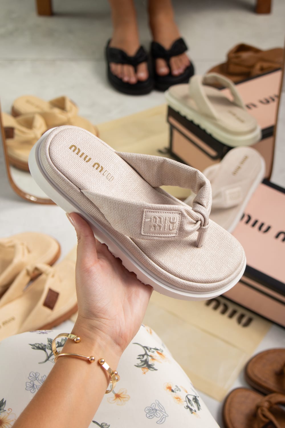 Chinelo plataforma de linho cru